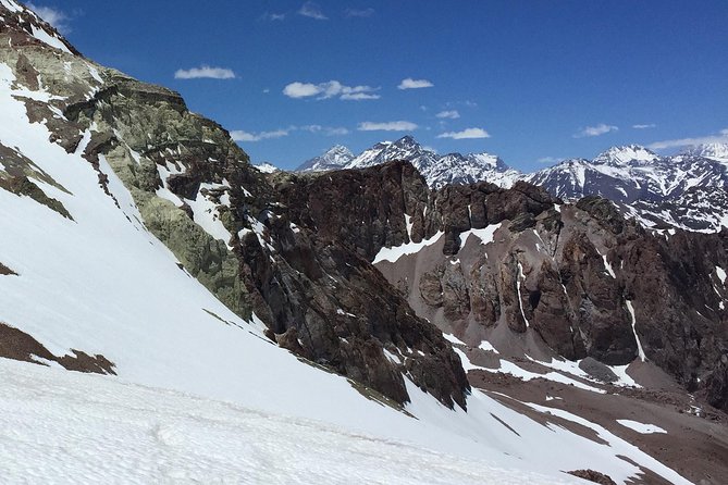 Full-Day Private Hike to the Top of El Pintor from Santiago, Chile - Key points at a glance
