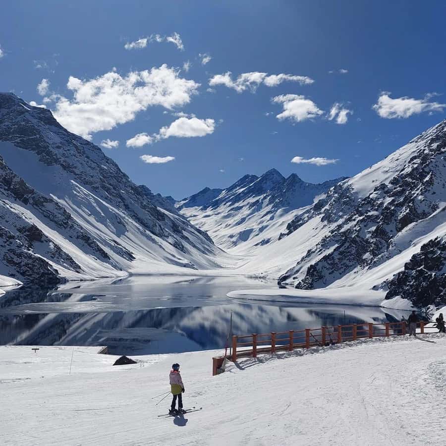 Full day reservoir of the plaster, Cajon del Maipo - Guides, language, and service