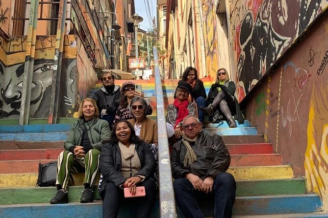 Full Day Tour in Valparaiso and Vina del Mar - Valparaíso, colorful hills and port-city character