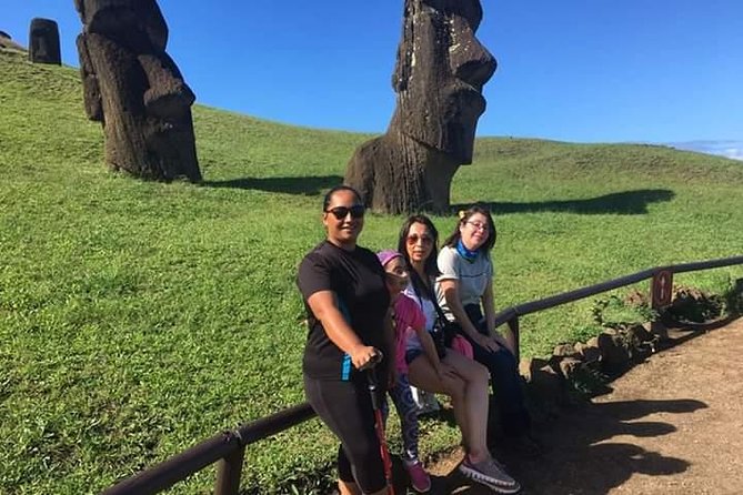 Full Day Tour - The Land of Hotu Matu´a - Ahu Akahanga and the evidence of an old village