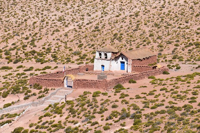 Full Day Tour to Geyser del Tatio, Vado Putana and Machuca - Machuca and the view toward Laguna Salada