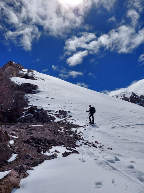 Full-Day Trek to Cerro El Pintor from Santiago - Guides who manage the hard parts
