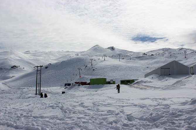 Full Day Valle Nevado y Farellones - Snow play at Plaza de los Pumas