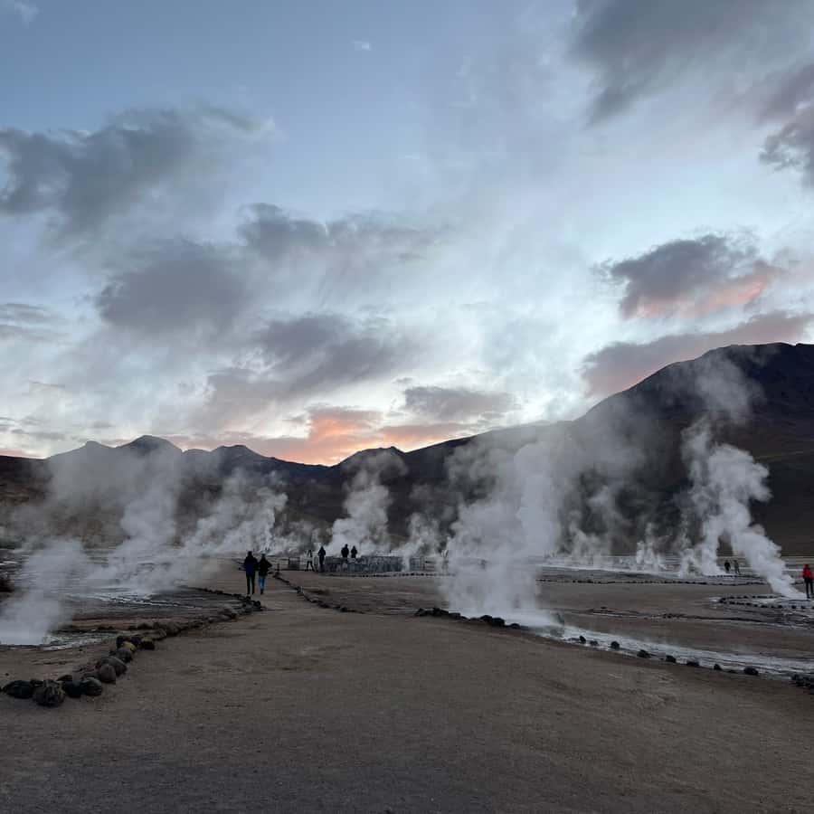 Geysers del Tatio: Sunrise and breakfast in Atacama - Leaving San Pedro before sunrise