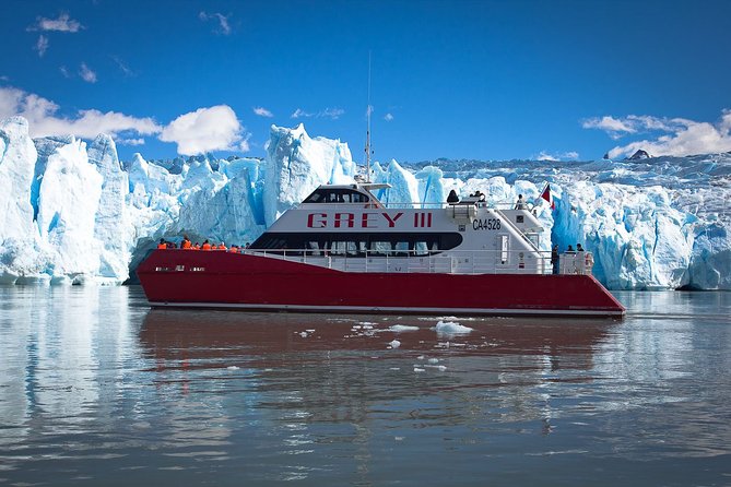 Grey Glacier Navigation in Torres del Paine - Reading the glacier instead of just photographing it