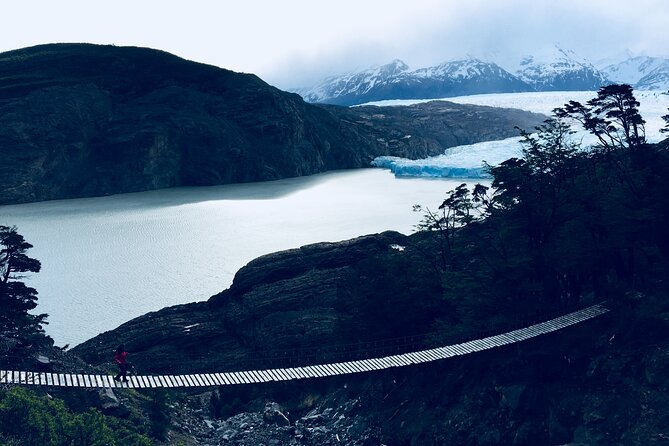 Grey Glacier Navigation in Torres del Paine - The guides and the human side of the outing