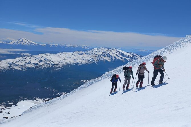Guided ascent of Llaima volcano from Pucón - The 3 a.m. start in Pucón