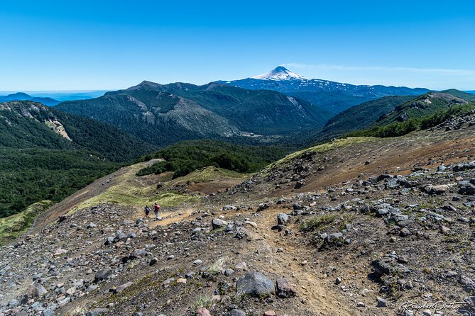 Guided ascent to the Quetrupillán volcano from Pucón - Snow slopes, crampons, and the higher route