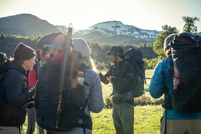 Guided ascent to the Quetrupillán volcano from Pucón - The 6:00 am departure from Pucón