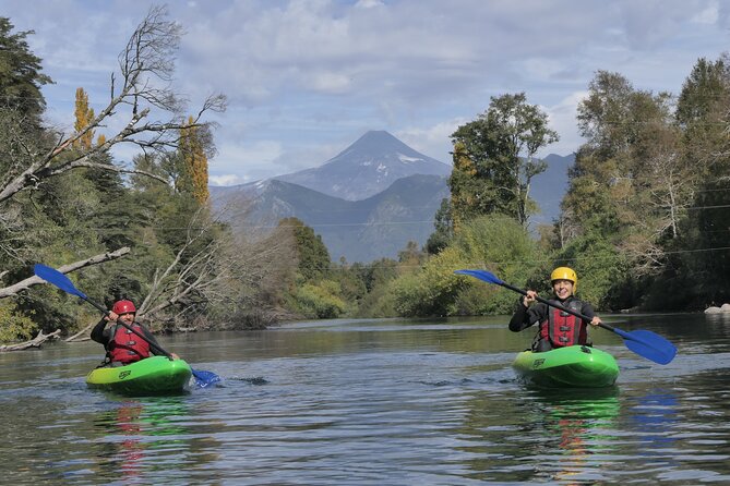 Guided Kayak Trip on Liucura River - The calm stretches: time to look around