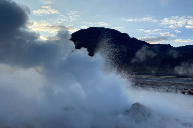 Half Day Tour to Geysers del Tatio - Breakfast beside the steaming field