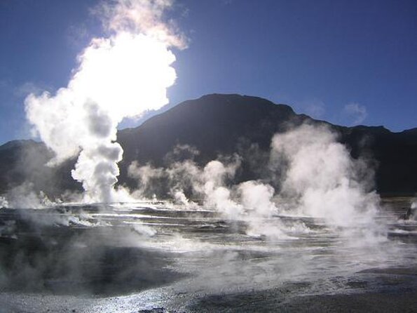 Half Day Tour to Geysers del Tatio - Group size, timing, and comfort