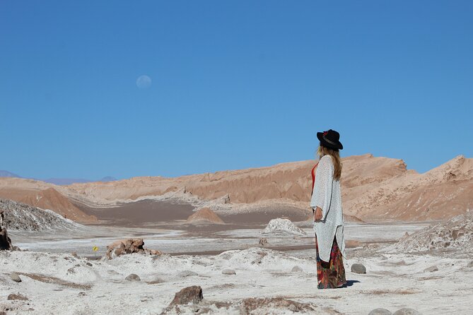 Half-Day Tour to the Valley of the Moon - The Amphitheater shows the valley at a larger scale