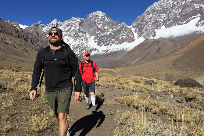 Juncal Andean Park: Hiking over a Glacial Tongue - Crossing the moraine toward the Juncal glacier