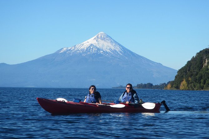 Kayak Laguna La Poza 1/2 day - A four-hour change of pace from Puerto Varas