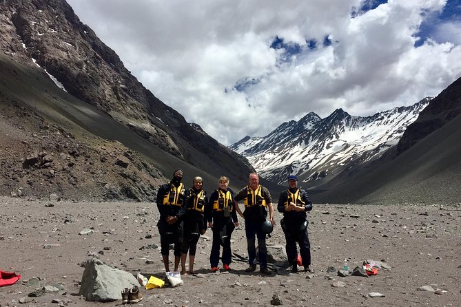 Kayaking Day Trip in the Andes from Santiago - What the kayaking feels like for beginners and regular paddlers