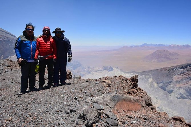 Lascar volcano - Reaching the 5,592-Meter Summit