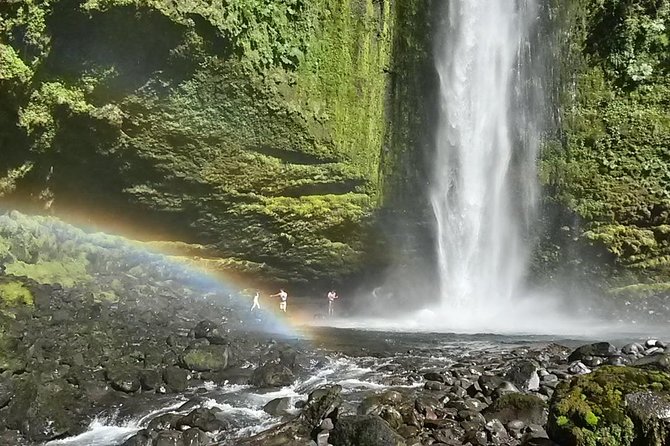 Llanquihue Lake Cirquit - Waterfalls - Puerto Octay and the northern lake route