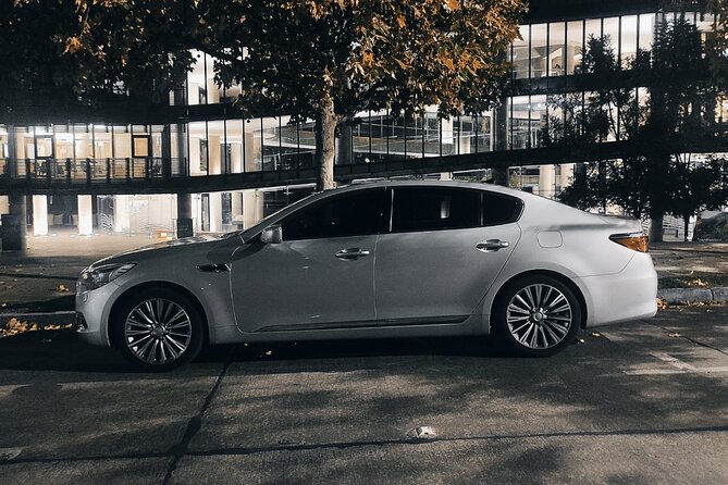 Luxury Airport Private Transfer SCL - Comfort details that matter after a flight