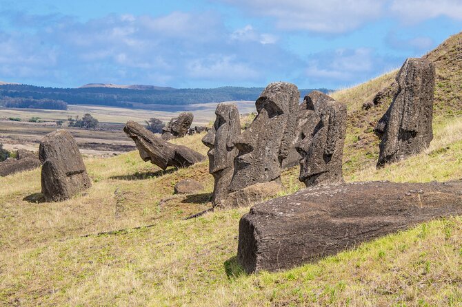Majestic Monuments and Paradise Beaches: Full Day - Ahu Akahanga and the island’s fallen statues
