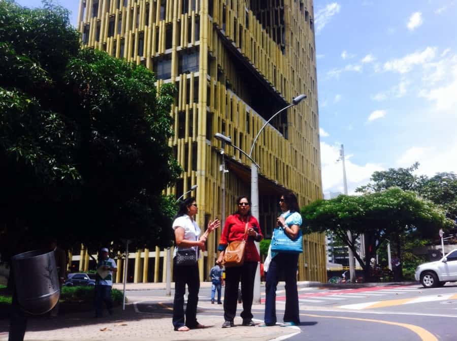 Medellín: 4-Hour Religious and Historical Tour - Why this four-hour route works
