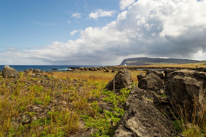 Moai Rise and Fall: Full Day Private Tour - Rano Raraku is the tour’s main event