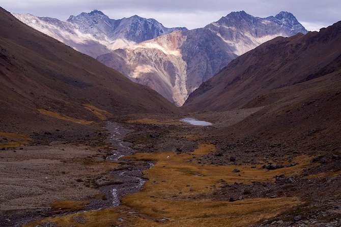 Morado Natural Monument - The hike toward Morales Lagoon