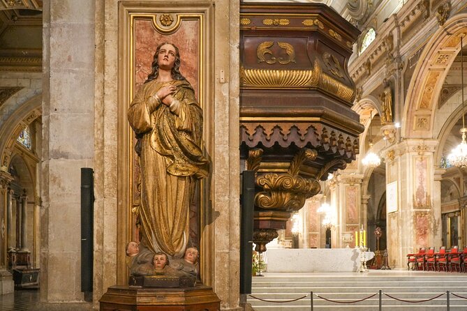 Official Tour of the Metropolitan Cathedral of Santiago - Starting at Plaza de Armas number 498