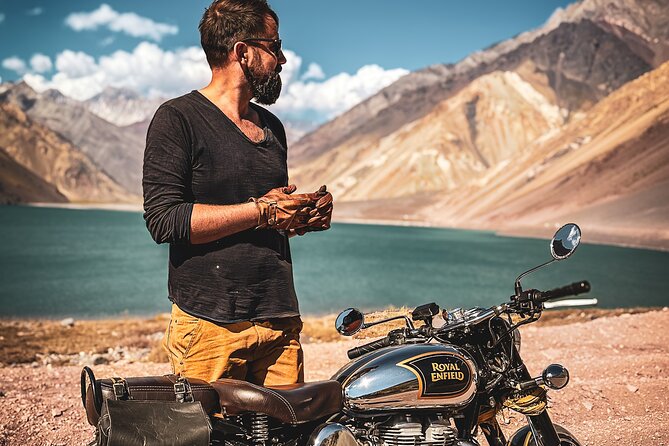 One Day Vintage Motorbike Trip into Cajón del Maipo - Meeting Harm and Lily in Santiago