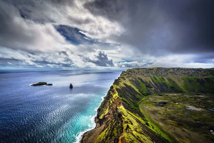 Orongo: The mythical city of kings - Why Rano Kau is the right place to begin