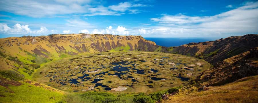 Orongo: The mythical city of kings - Ahu Vinapu brings a quieter final chapter