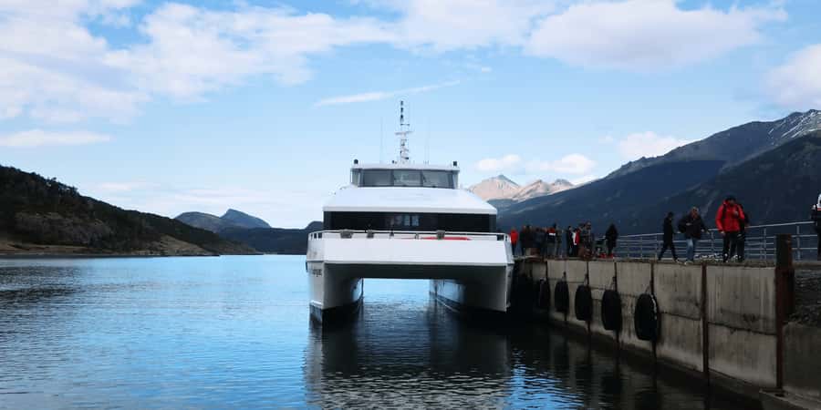 P. Natales: Balmaceda & Serrano Glaciers with Lunch & Whisky - Returning to Puerto Natales