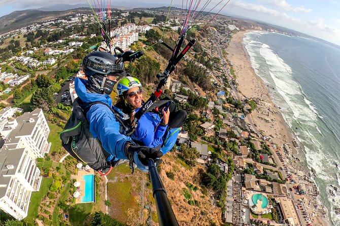 Paragliding Adventure in Maitencillo - A good first flight with a professional team