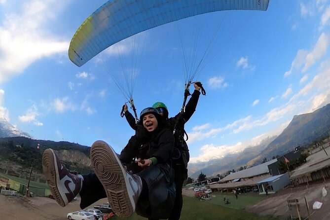 Paragliding in Santiago and Paragliding Santiago - GoPro Photos and Video Included
