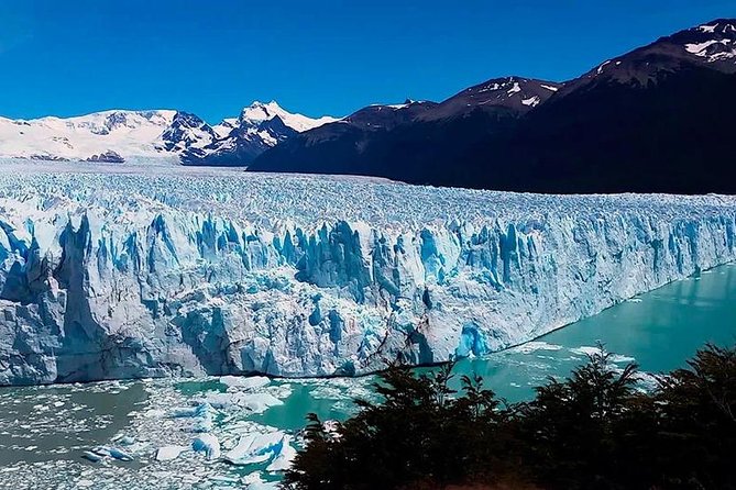 Perito Moreno Glacier Tour from Puerto Natales Imperdible - The optional boat ride in front of the ice
