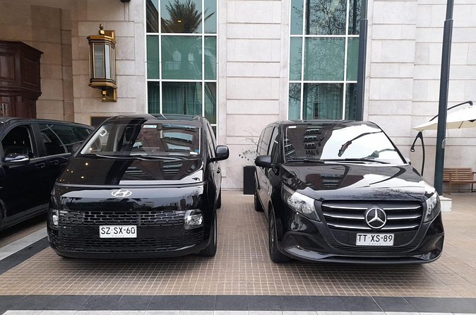 Pick up Santiago Airport - Who should book this airport transfer
