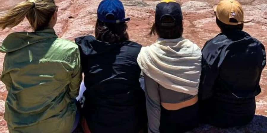 Piedras Rojas, Altiplanics Lagoons & Salar Full-Day Tour - The purple stones of Piedras Rojas