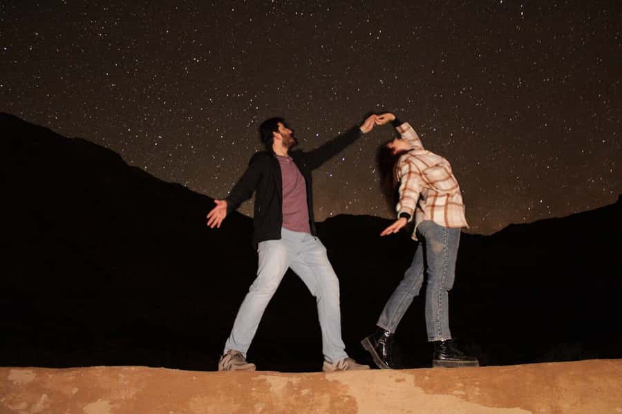 Pisco Elqui: Mountaintop Stargazing and Night Portrait - The pisco sour and the night portrait