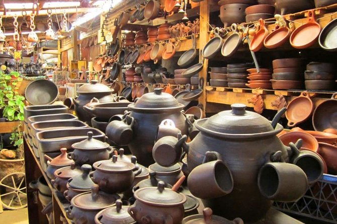Pomaire and Black Island Tour - Isla Negra: the coast gives the day its shape