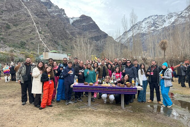 Portillo Full Day Andean Escape with Gourmet Picnic - Four hours around Laguna del Inca