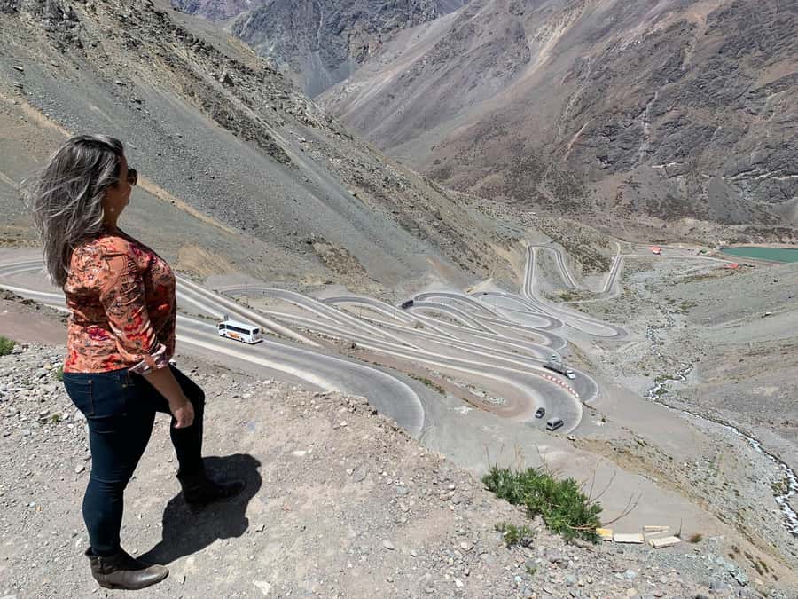 Portillo - Laguna Inca full day - Los Caracoles and the mountain road
