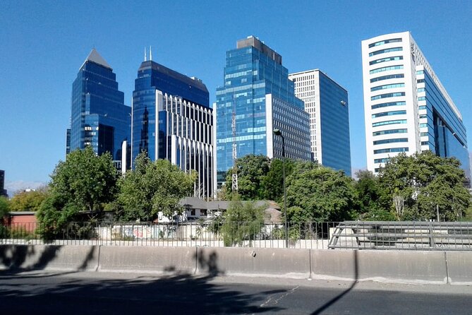 Post Cruise Transfer and Santiago City Tour (Max 10) - Plaza de Armas and the center of Santiago