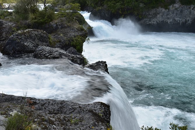 Premium Full Day Shared Tour Osorno Volcano and Petrohue Falls - Why this day works so well from Puerto Varas