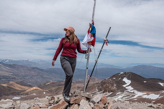 Private Adventure at 4200 meters above sea level in the Chilean Andes Cerro Pintor - What the $300 price includes in value