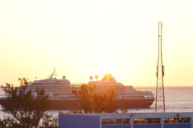 Private Cruise Transfer : Santiago → Valparaiso or San Antonio - Key points at a glance