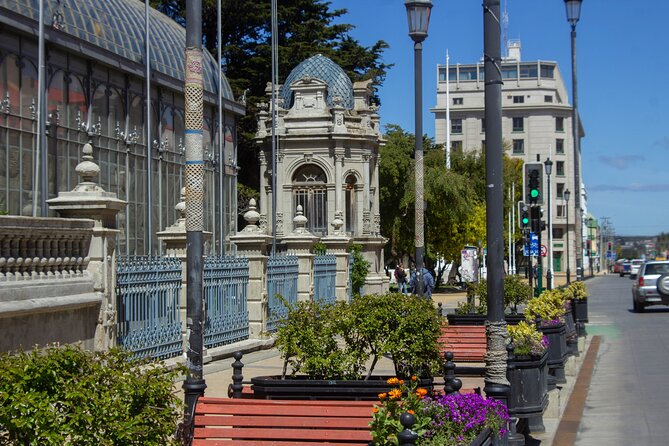 Private Dark History City Tour of Punta Arenas - Local snacks and a gourmet Patagonian finish