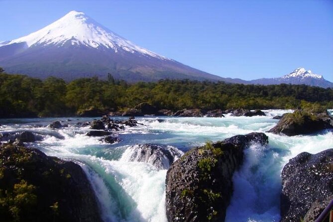 Private Day tour Petrohue Falls, Osorno Volcano & Puerto Varas - The guides make the difference
