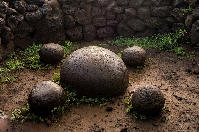 Private Full Day Tour to Easter Island - Ahu Tongariki and its line of 15 moai