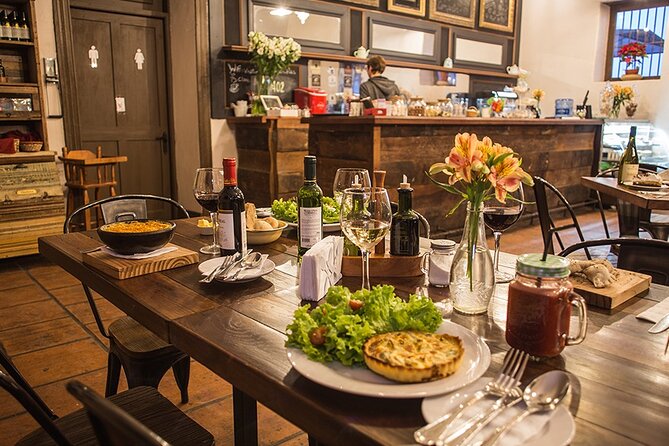 Private Maipo Valley De Luxe Wine Tour - Santa Rita and the Doña Paula lunch stop