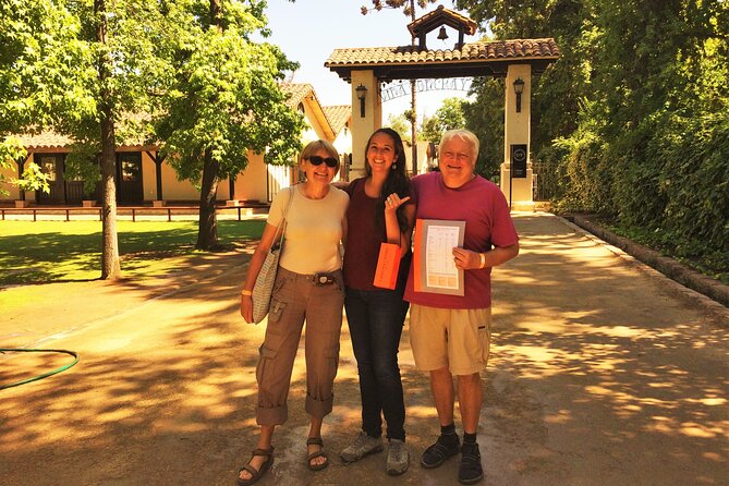 Private Maipo Valley Wine Experience: 2 Premium Wineries & Lunch - What the $290 price includes
